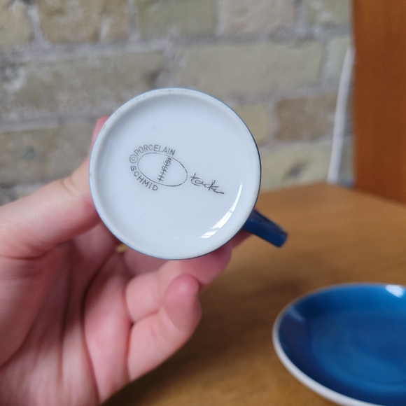 Vintage Lagardo Tackett Schmid Blue Porcelain Espresso Cup with Saucer - Picture 6 of 6